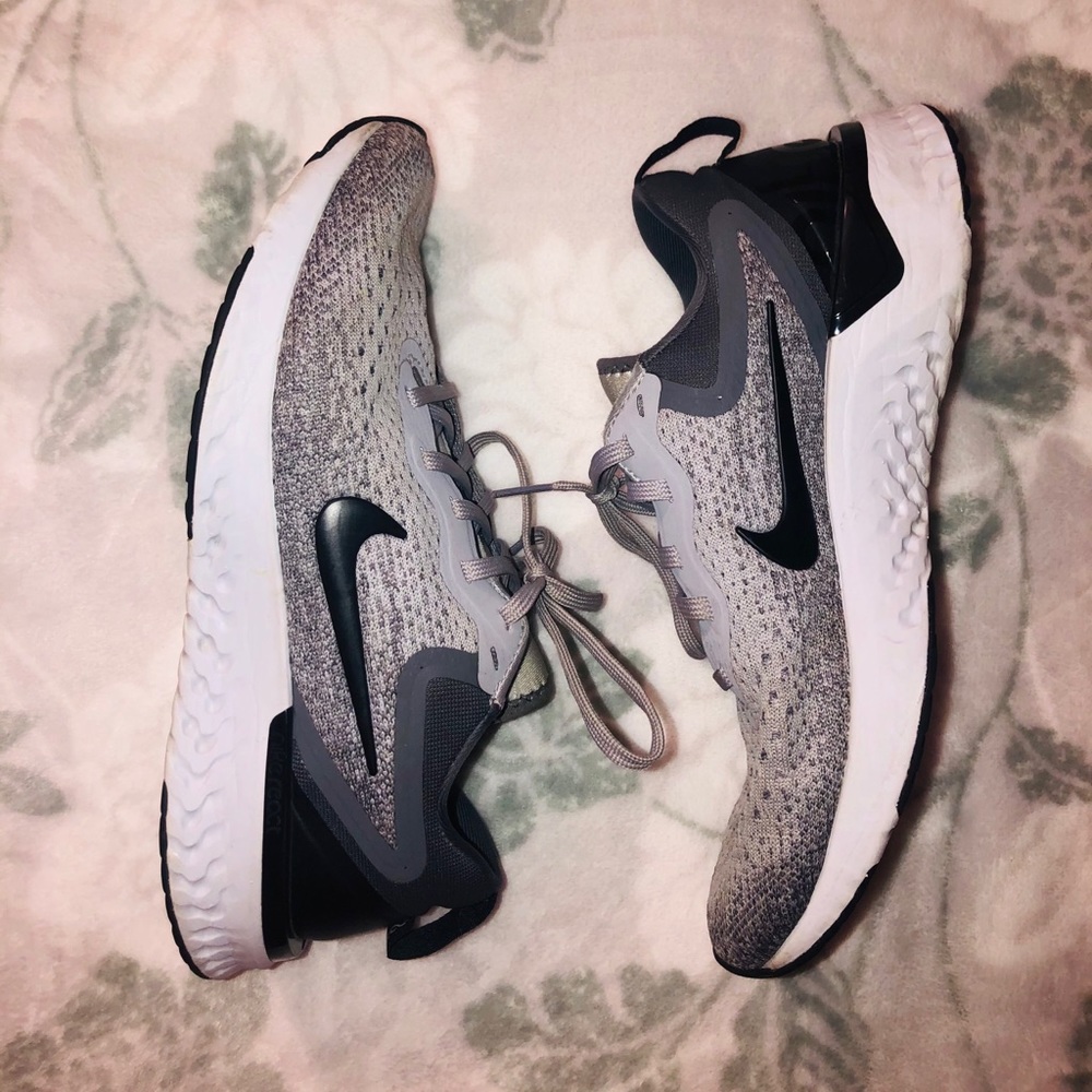 Nike women’s athletic shoes